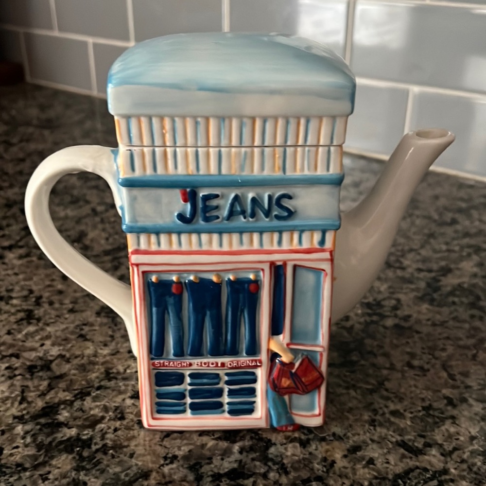 MSRF Design Tea Pot - Jeans/ Tees